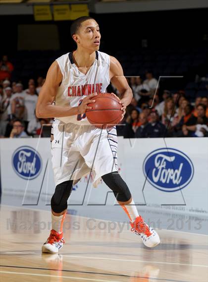 Thumbnail 3 in St. John Bosco vs. Chaminade (CIF SS D3A Final) photogallery.