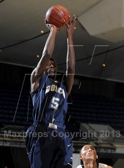 Thumbnail 3 in St. John Bosco vs. Chaminade (CIF SS D3A Final) photogallery.