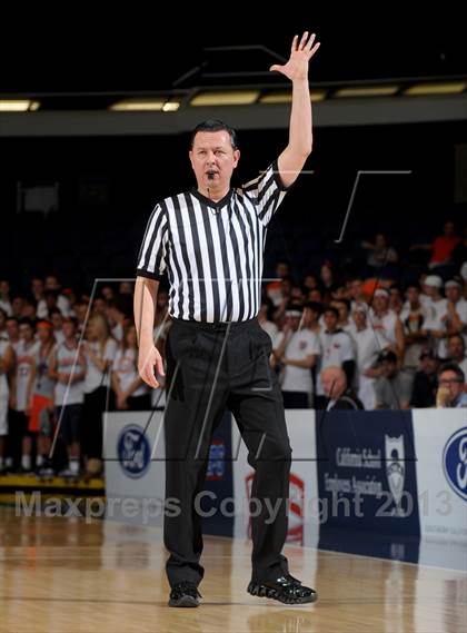 Thumbnail 2 in St. John Bosco vs. Chaminade (CIF SS D3A Final) photogallery.