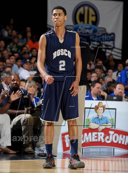 Thumbnail 1 in St. John Bosco vs. Chaminade (CIF SS D3A Final) photogallery.