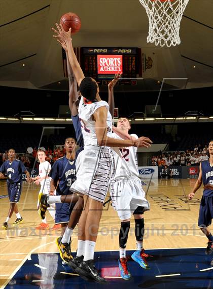 Thumbnail 3 in St. John Bosco vs. Chaminade (CIF SS D3A Final) photogallery.