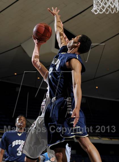 Thumbnail 3 in St. John Bosco vs. Chaminade (CIF SS D3A Final) photogallery.