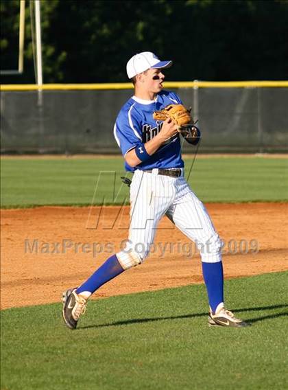 Thumbnail 1 in Lassiter @ Centennial photogallery.