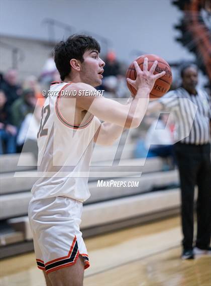 Thumbnail 1 in Hoover vs. Ashland photogallery.
