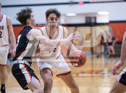 Thumbnail 2 in Hoover vs. Ashland photogallery.