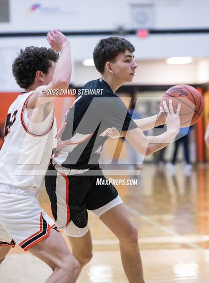 Thumbnail 2 in Hoover vs. Ashland photogallery.