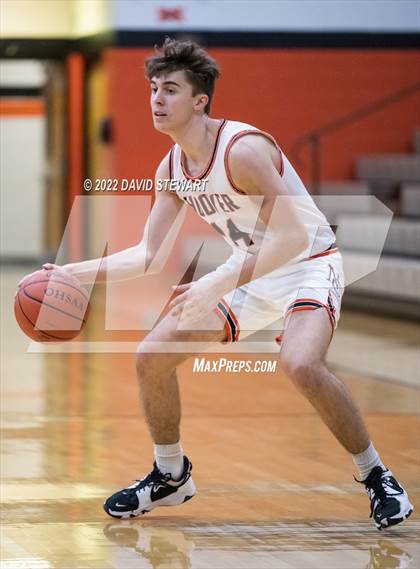 Thumbnail 1 in Hoover vs. Ashland photogallery.
