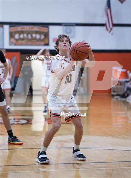 Thumbnail 3 in Hoover vs. Ashland photogallery.