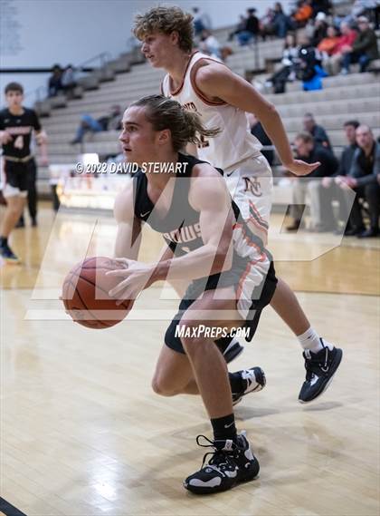 Thumbnail 1 in Hoover vs. Ashland photogallery.