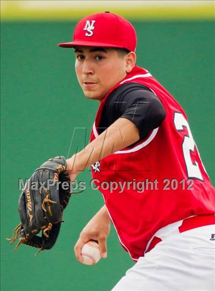 Thumbnail 2 in North Shore vs Alvin (Yellowjacket Tournament) photogallery.