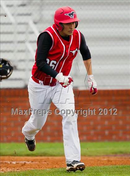 Thumbnail 2 in North Shore vs Alvin (Yellowjacket Tournament) photogallery.