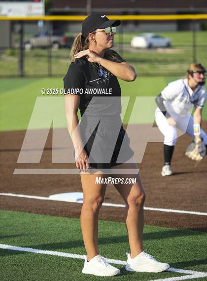 Thumbnail 2 in Gunter @ Winnsboro (UIL 3A Softball Bi-District Playoffs) photogallery.