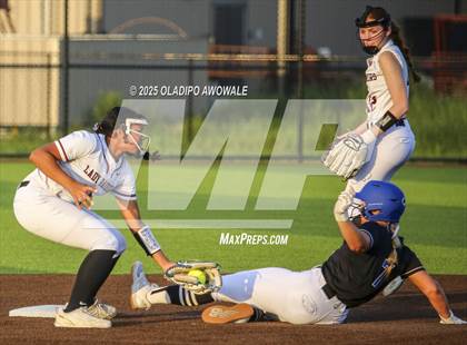 Thumbnail 3 in Gunter @ Winnsboro (UIL 3A Softball Bi-District Playoffs) photogallery.