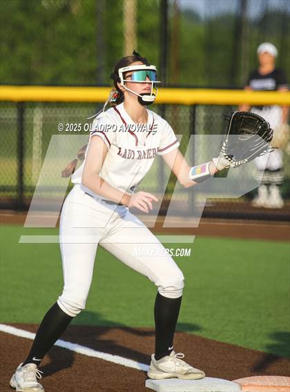 Thumbnail 3 in Gunter @ Winnsboro (UIL 3A Softball Bi-District Playoffs) photogallery.