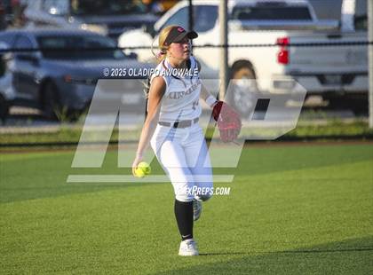 Thumbnail 2 in Gunter @ Winnsboro (UIL 3A Softball Bi-District Playoffs) photogallery.