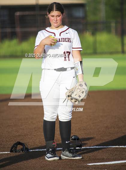 Thumbnail 2 in Gunter @ Winnsboro (UIL 3A Softball Bi-District Playoffs) photogallery.