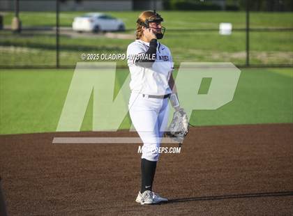Thumbnail 3 in Gunter @ Winnsboro (UIL 3A Softball Bi-District Playoffs) photogallery.