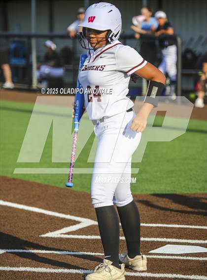 Thumbnail 3 in Gunter @ Winnsboro (UIL 3A Softball Bi-District Playoffs) photogallery.
