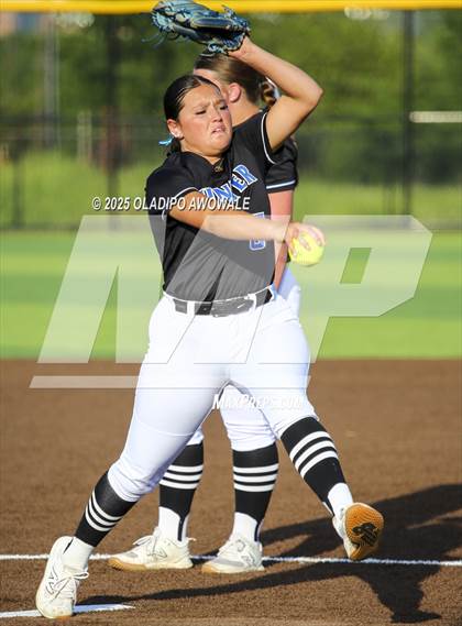Thumbnail 3 in Gunter @ Winnsboro (UIL 3A Softball Bi-District Playoffs) photogallery.