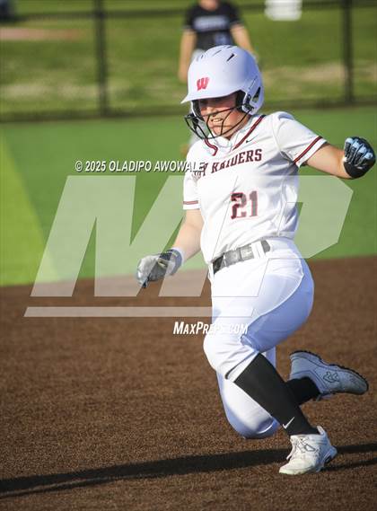 Thumbnail 1 in Gunter @ Winnsboro (UIL 3A Softball Bi-District Playoffs) photogallery.