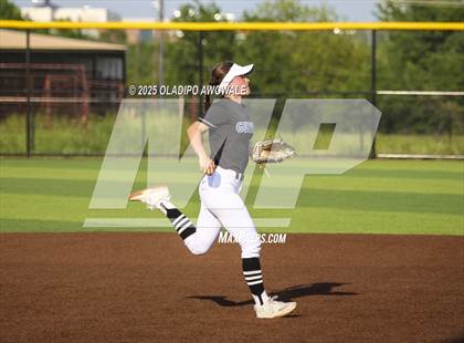 Thumbnail 1 in Gunter @ Winnsboro (UIL 3A Softball Bi-District Playoffs) photogallery.