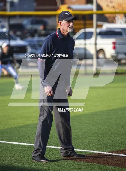 Thumbnail 3 in Gunter @ Winnsboro (UIL 3A Softball Bi-District Playoffs) photogallery.