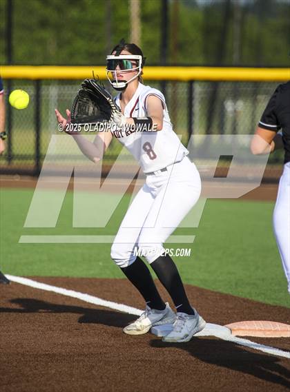 Thumbnail 2 in Gunter @ Winnsboro (UIL 3A Softball Bi-District Playoffs) photogallery.