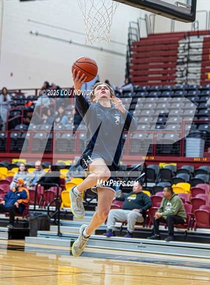 Thumbnail 3 in Santa Fe Prep @ Laguna Acoma (Braves Invite at Santa Fe Indian School) photogallery.