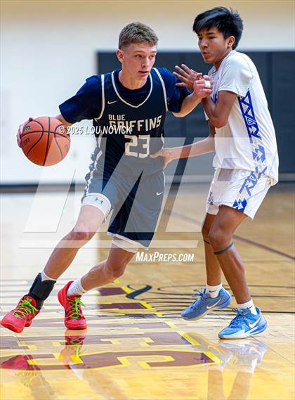 Thumbnail 2 in Santa Fe Prep @ Laguna Acoma (Braves Invite at Santa Fe Indian School) photogallery.