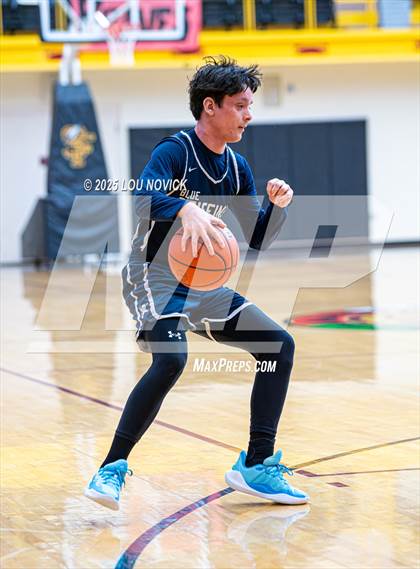Thumbnail 2 in Santa Fe Prep @ Laguna Acoma (Braves Invite at Santa Fe Indian School) photogallery.