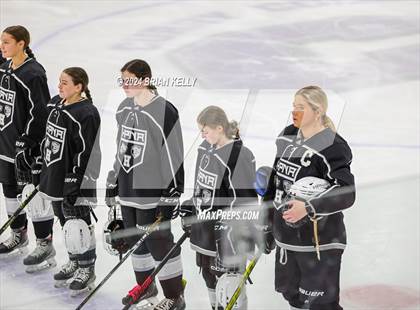 Thumbnail 2 in Hingham vs North Andover (MIAA Division 1 Sweet 16) photogallery.