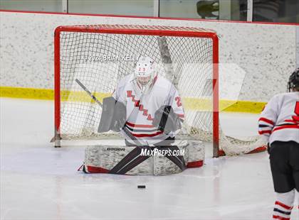 Thumbnail 2 in Hingham vs North Andover (MIAA Division 1 Sweet 16) photogallery.