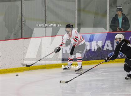 Thumbnail 2 in Hingham vs North Andover (MIAA Division 1 Sweet 16) photogallery.