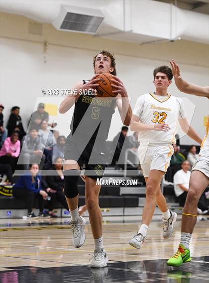 Thumbnail 3 in Sage Creek vs Mission Bay (Buccaneers Thanksgiving Classic) photogallery.