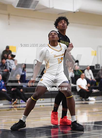 Thumbnail 3 in Sage Creek vs Mission Bay (Buccaneers Thanksgiving Classic) photogallery.