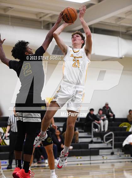 Thumbnail 1 in Sage Creek vs Mission Bay (Buccaneers Thanksgiving Classic) photogallery.