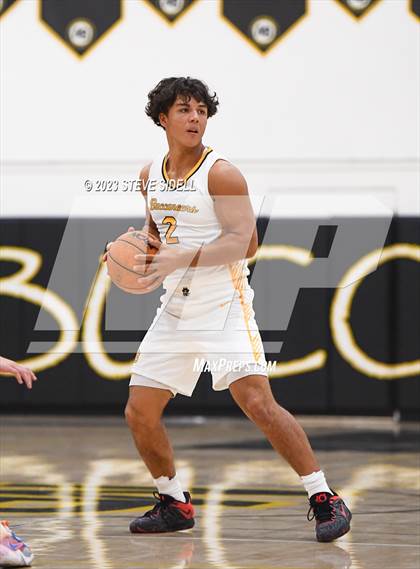 Thumbnail 3 in Sage Creek vs Mission Bay (Buccaneers Thanksgiving Classic) photogallery.