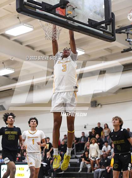 Thumbnail 3 in Sage Creek vs Mission Bay (Buccaneers Thanksgiving Classic) photogallery.
