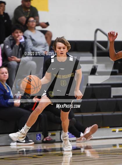 Thumbnail 2 in Sage Creek vs Mission Bay (Buccaneers Thanksgiving Classic) photogallery.