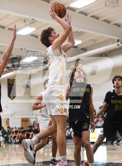 Thumbnail 2 in Sage Creek vs Mission Bay (Buccaneers Thanksgiving Classic) photogallery.