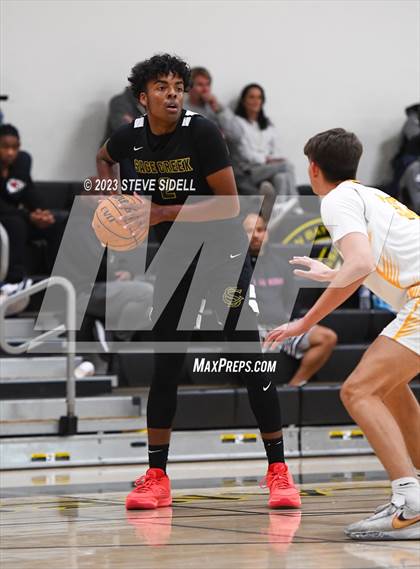 Thumbnail 3 in Sage Creek vs Mission Bay (Buccaneers Thanksgiving Classic) photogallery.