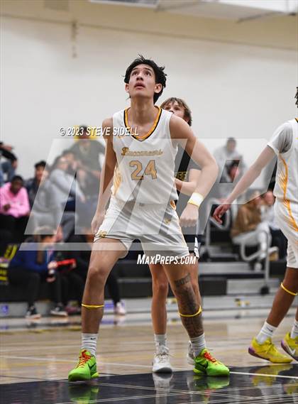Thumbnail 2 in Sage Creek vs Mission Bay (Buccaneers Thanksgiving Classic) photogallery.