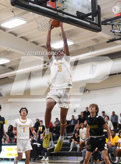 Thumbnail 2 in Sage Creek vs Mission Bay (Buccaneers Thanksgiving Classic) photogallery.