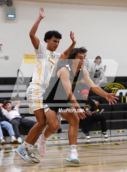 Thumbnail 1 in Sage Creek vs Mission Bay (Buccaneers Thanksgiving Classic) photogallery.