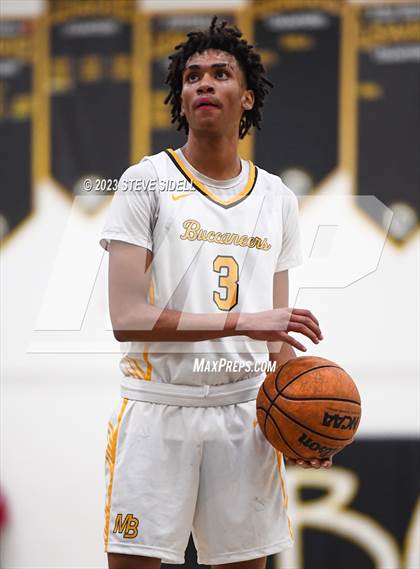 Thumbnail 2 in Sage Creek vs Mission Bay (Buccaneers Thanksgiving Classic) photogallery.