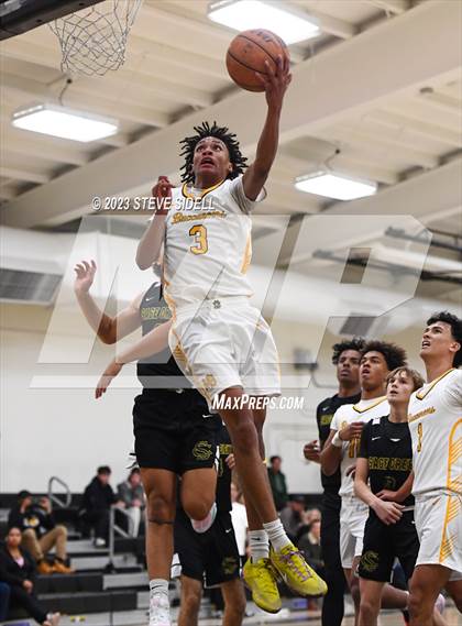 Thumbnail 1 in Sage Creek vs Mission Bay (Buccaneers Thanksgiving Classic) photogallery.