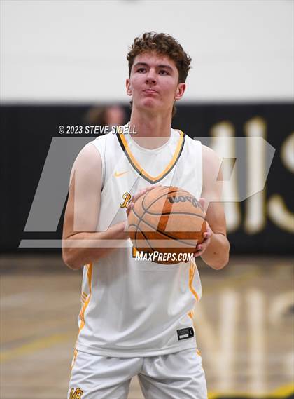 Thumbnail 2 in Sage Creek vs Mission Bay (Buccaneers Thanksgiving Classic) photogallery.