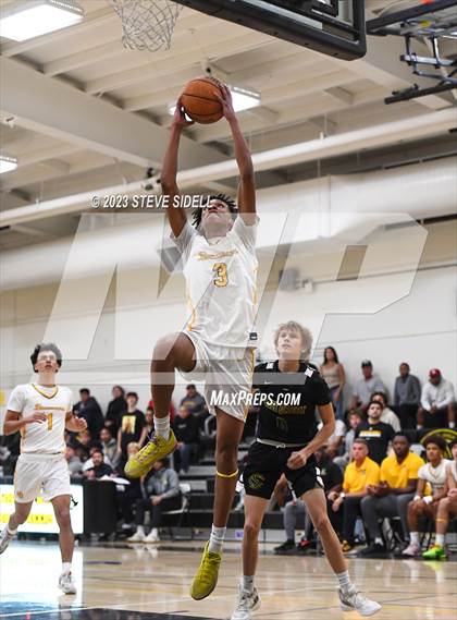 Thumbnail 1 in Sage Creek vs Mission Bay (Buccaneers Thanksgiving Classic) photogallery.