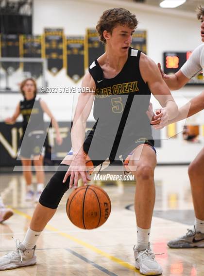 Thumbnail 3 in Sage Creek vs Mission Bay (Buccaneers Thanksgiving Classic) photogallery.