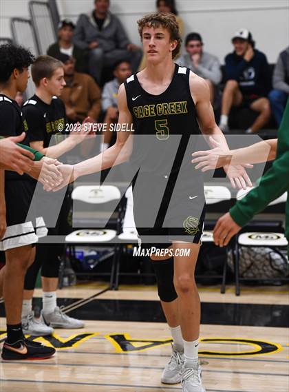 Thumbnail 3 in Sage Creek vs Mission Bay (Buccaneers Thanksgiving Classic) photogallery.